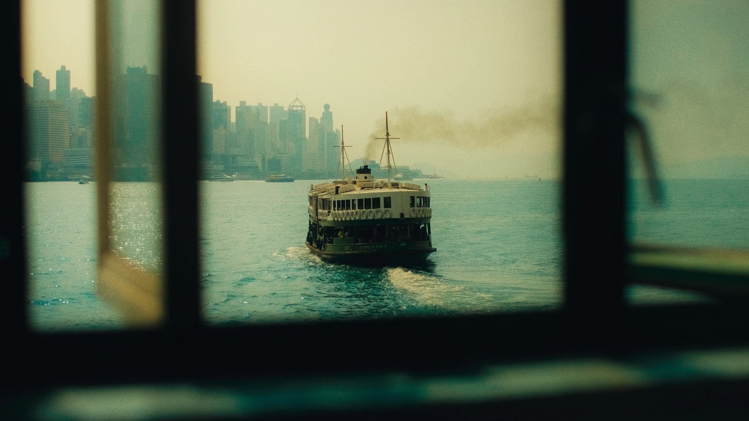 Grid image 33